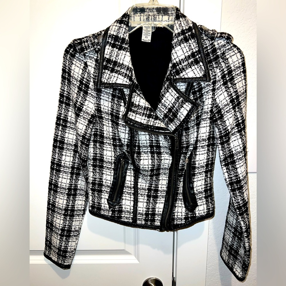 Houndstooth Jacket - image 3
